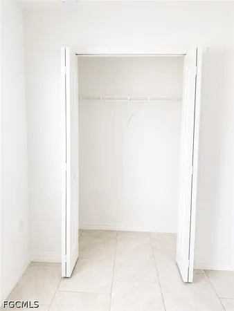 $2,495 | 4117 San Clemente Court, North Fort Myers, FL 33917
