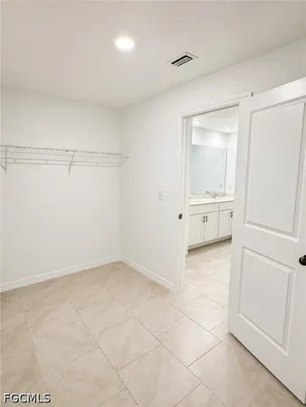 $2,495 | 4117 San Clemente Court, North Fort Myers, FL 33917