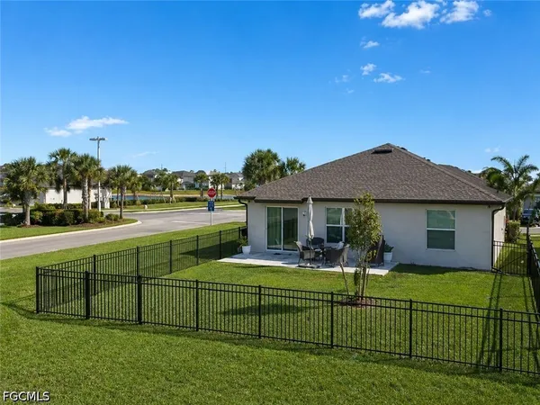 $2,495 | 4117 San Clemente Court, North Fort Myers, FL 33917