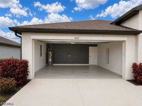 $2,495 | 4117 San Clemente Court, North Fort Myers, FL 33917