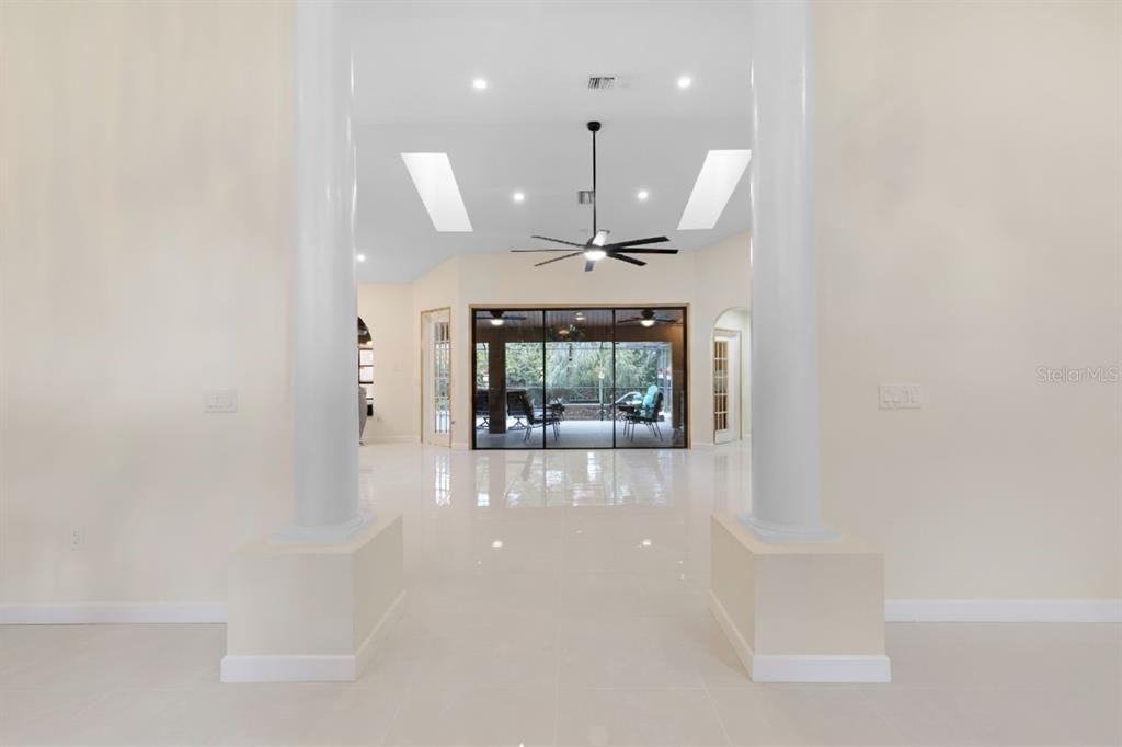 6491 Laurel Oak Drive Spring Hill, FL 34607 - Photo 6 of 46