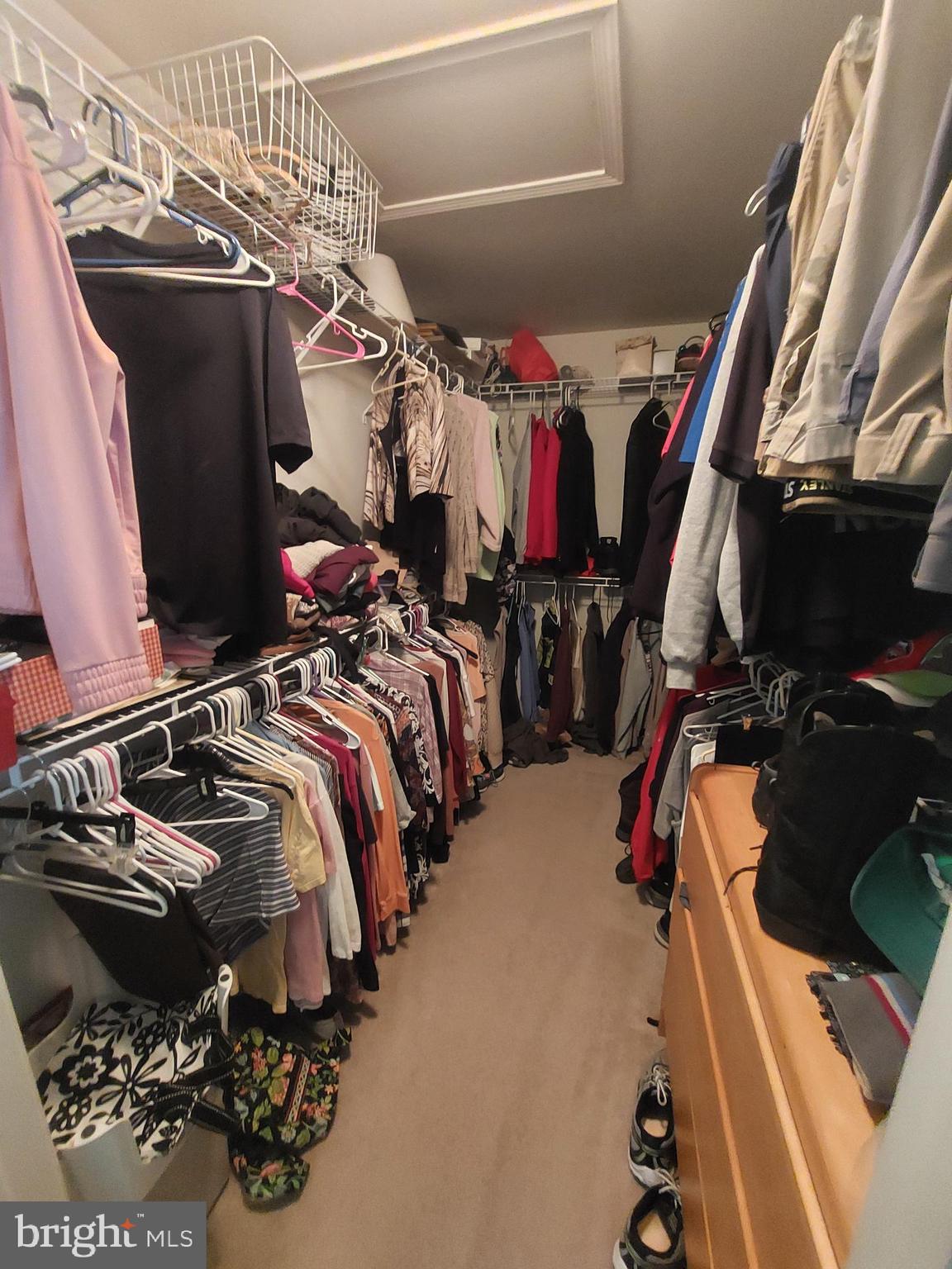 6 Charles Circle Delanco, NJ 08075 - Photo 14 of 21 Main Bedroom walk in kitchan