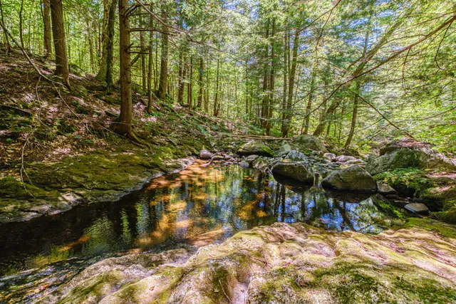 $2,100,000 | 366 Glades View Avenue, Newry, ME 04261