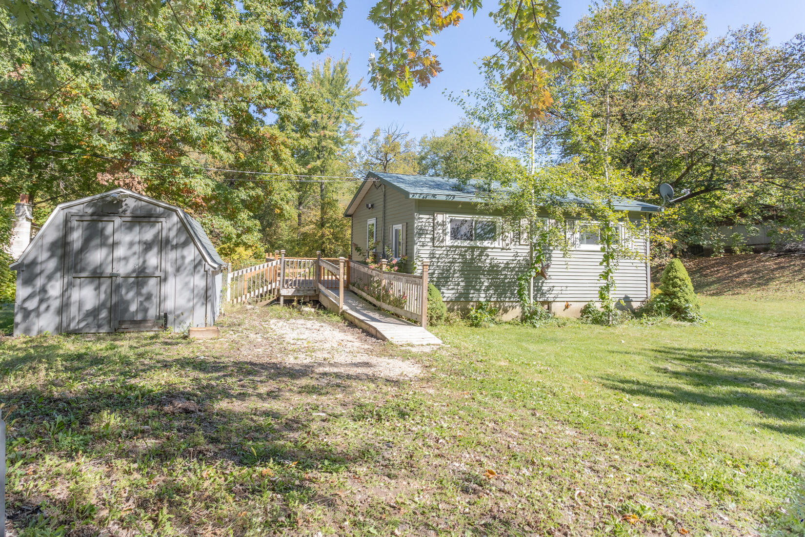 18586 Beaver Road Barryton, MI 49305 - Photo 3 of 24 18586 Beaver Rd