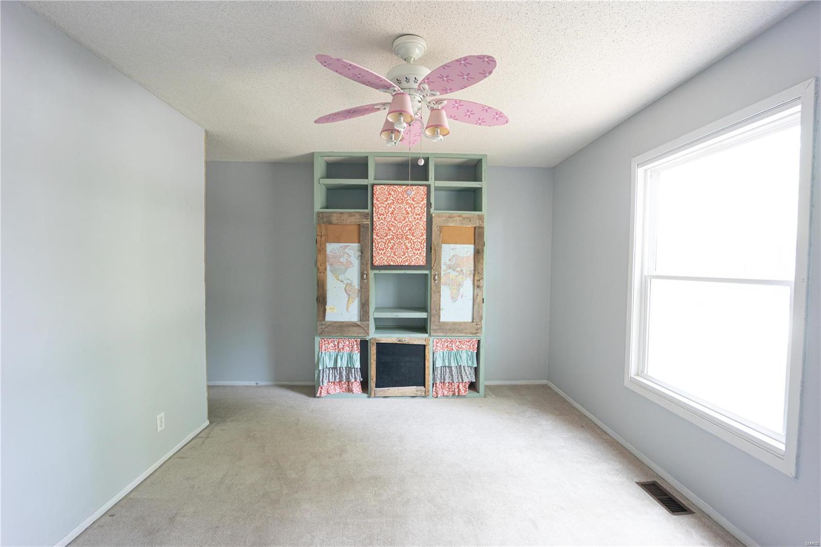 3204 Cedar Mountain Road Belleville, IL 62221 - Photo 9 of 13 Gallery Image 9