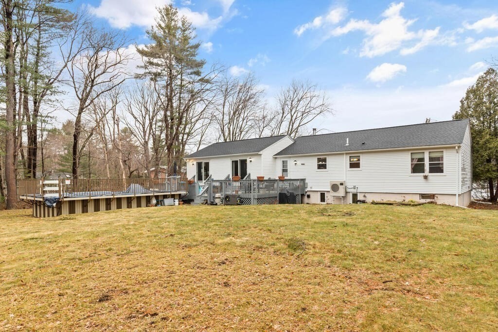 4 Barberry Road North Reading, MA 01864 - Photo 23 of 31