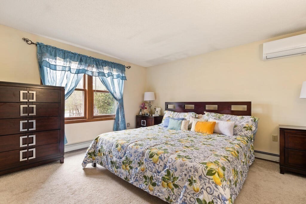 4 Barberry Road North Reading, MA 01864 - Photo 10 of 31