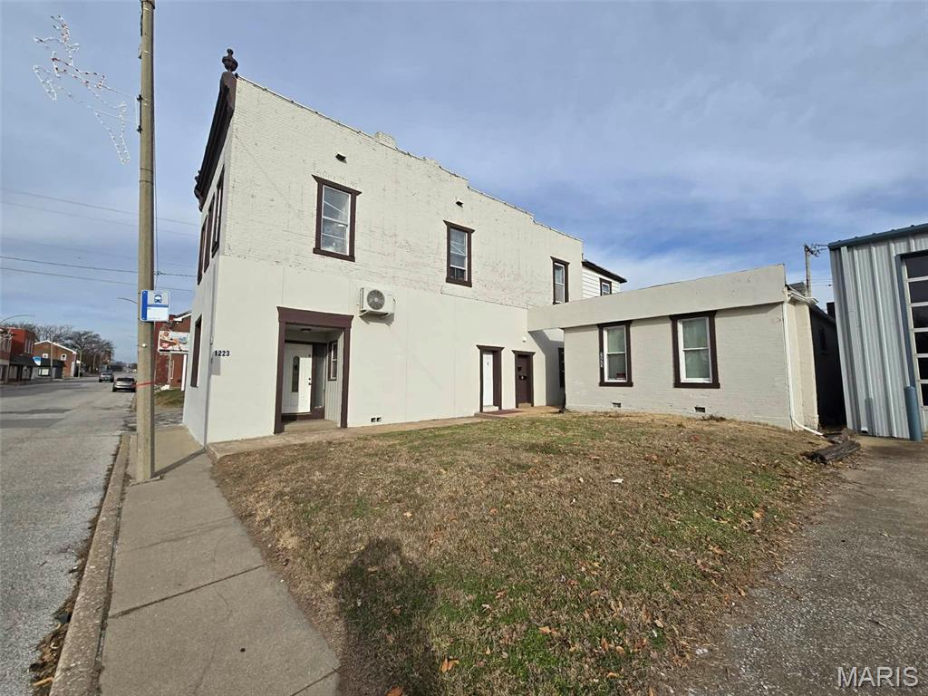 1223 West Main Street Belleville, IL 62220 - Photo 4 of 13