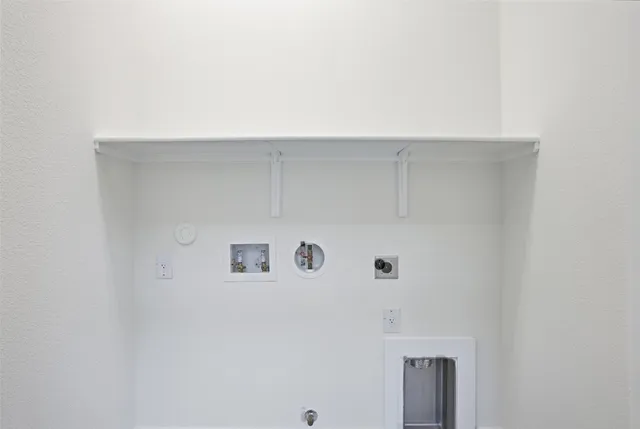 $500,000 | 12604 Red Sparrow Street, Unit 14, Austin, TX 78729