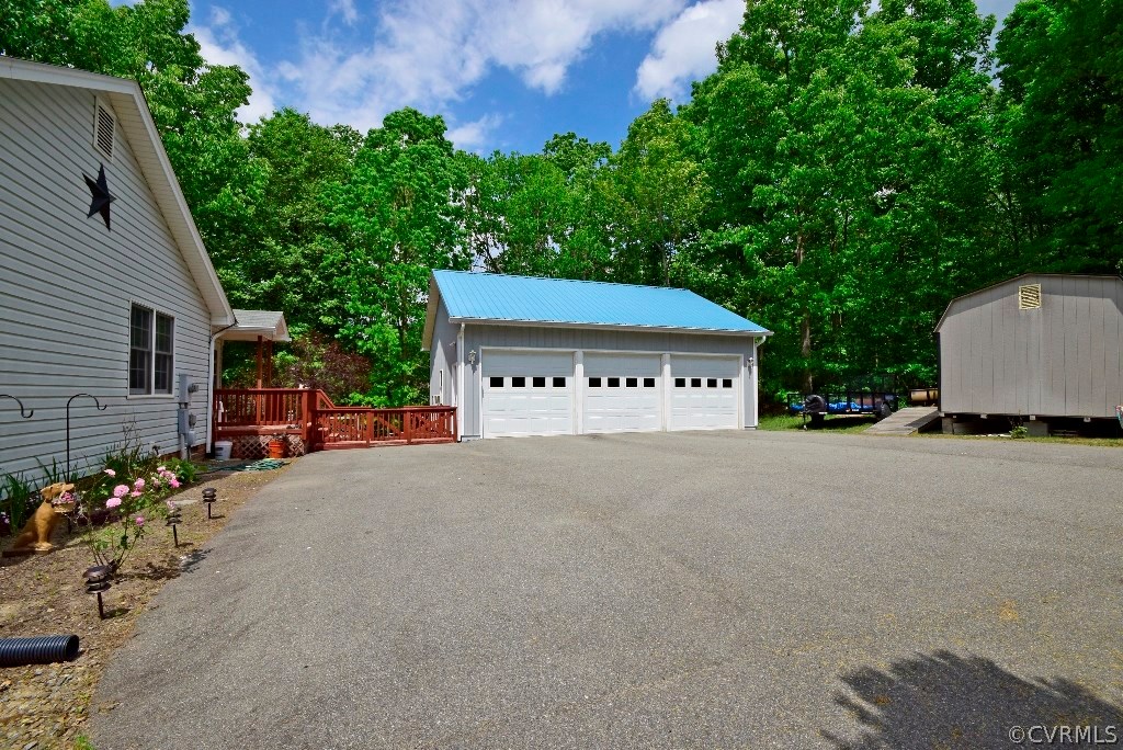 11051 Holly Ridge Lane Ruther Glen, VA 22546 - Photo 23 of 29 Gallery Image 23