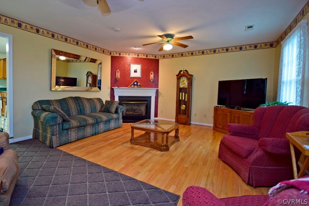 11051 Holly Ridge Lane Ruther Glen, VA 22546 - Photo 3 of 29 Gallery Image 3