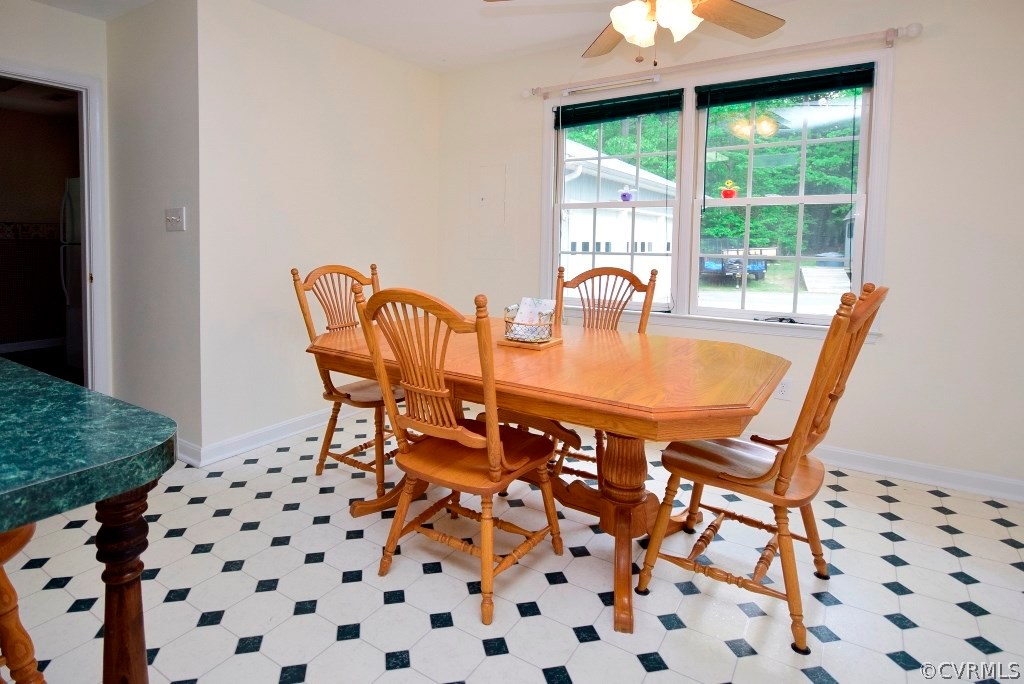 11051 Holly Ridge Lane Ruther Glen, VA 22546 - Photo 8 of 29 Gallery Image 8
