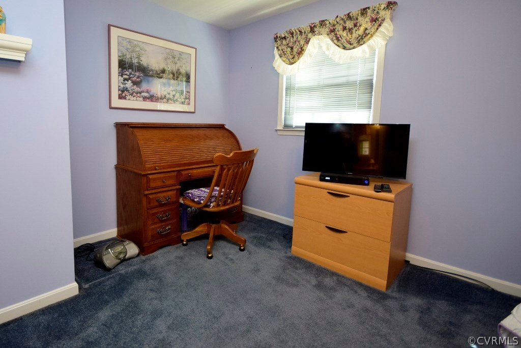 11051 Holly Ridge Lane Ruther Glen, VA 22546 - Photo 9 of 29 Gallery Image 9