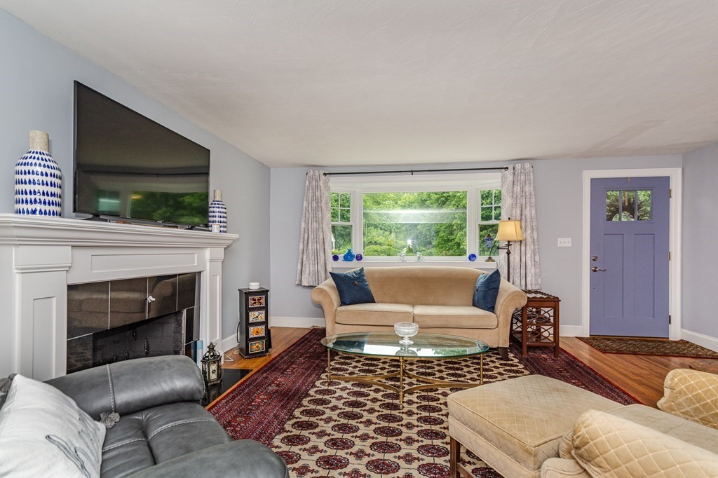 32 Anthony Road North Reading, MA 01864 - Photo 17 of 36 Gallery Image 17