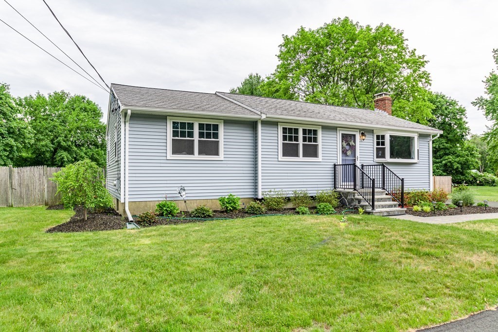 32 Anthony Road North Reading, MA 01864 - Photo 2 of 36 Gallery Image 2
