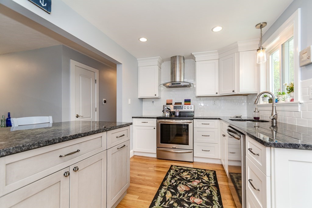 32 Anthony Road North Reading, MA 01864 - Photo 23 of 36 Gallery Image 23