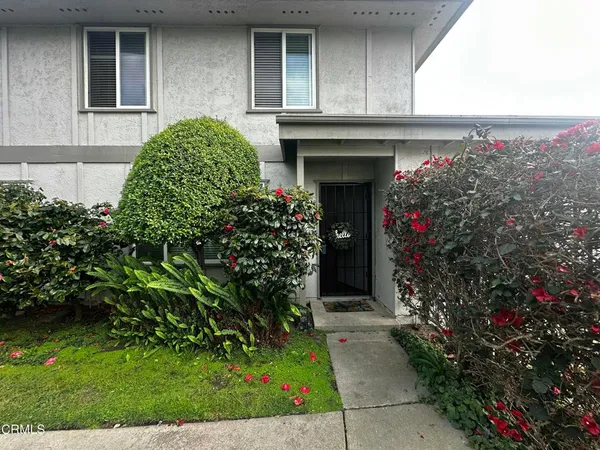 $500,000 | 1901 Fisher Drive, Unit D, Oxnard, CA 93035