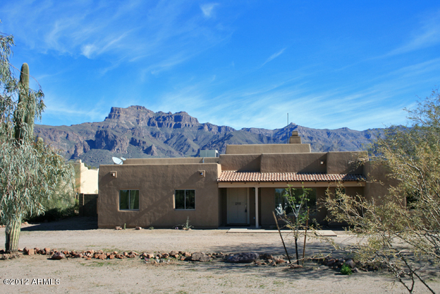 1955 South Val Vista Road Apache Junction, AZ 85119 - Photo 3 of 18 3