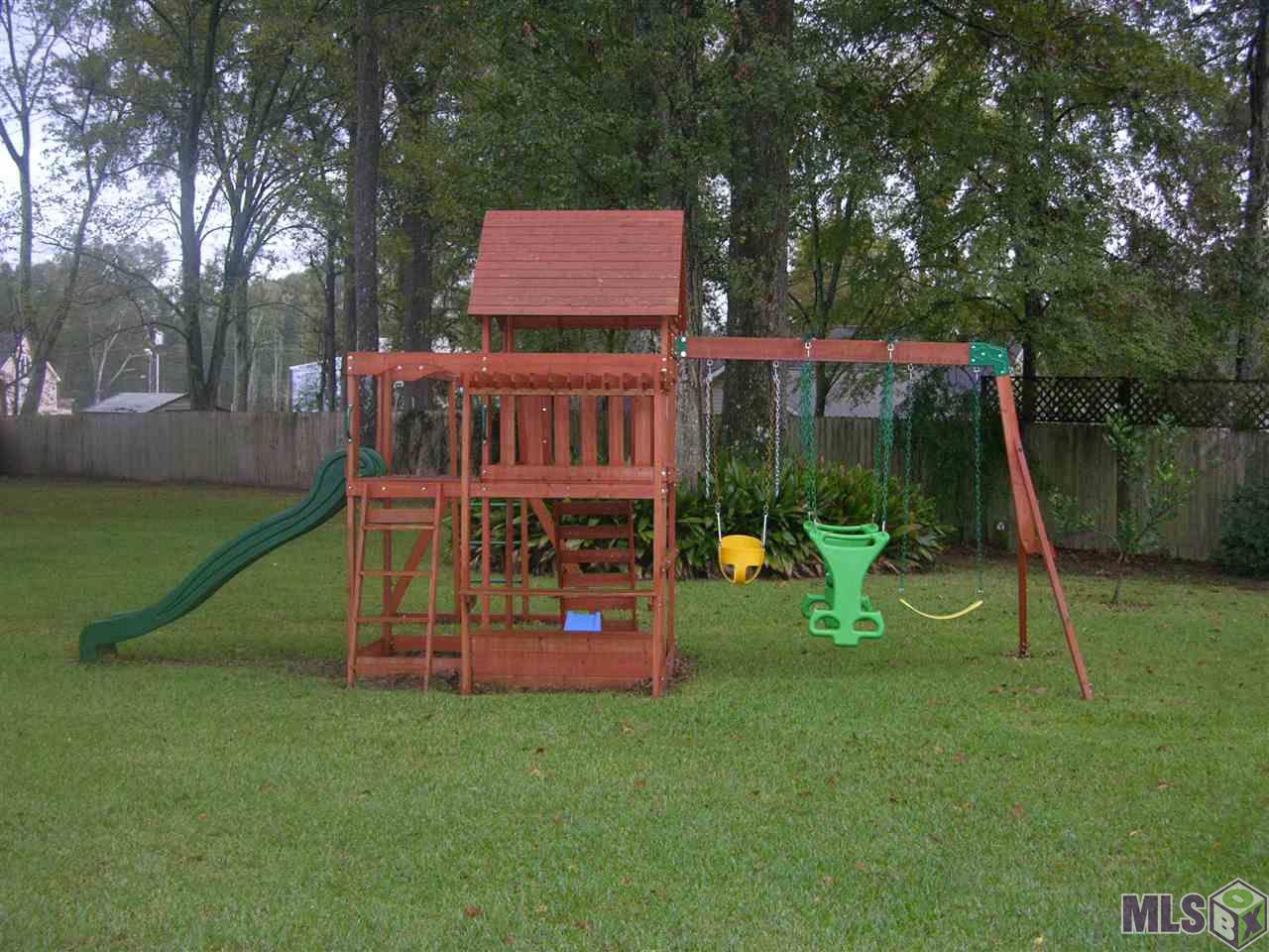 13744 High Ridge Avenue Baton Rouge, LA 70817 - Photo 5 of 36 Gallery Image 5