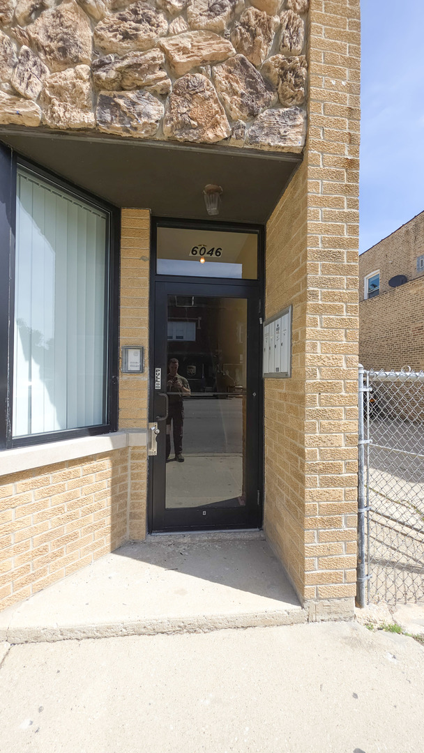 6046 West Irving Park Road, Unit 2F Chicago, IL 60634 - Photo 13 of 13