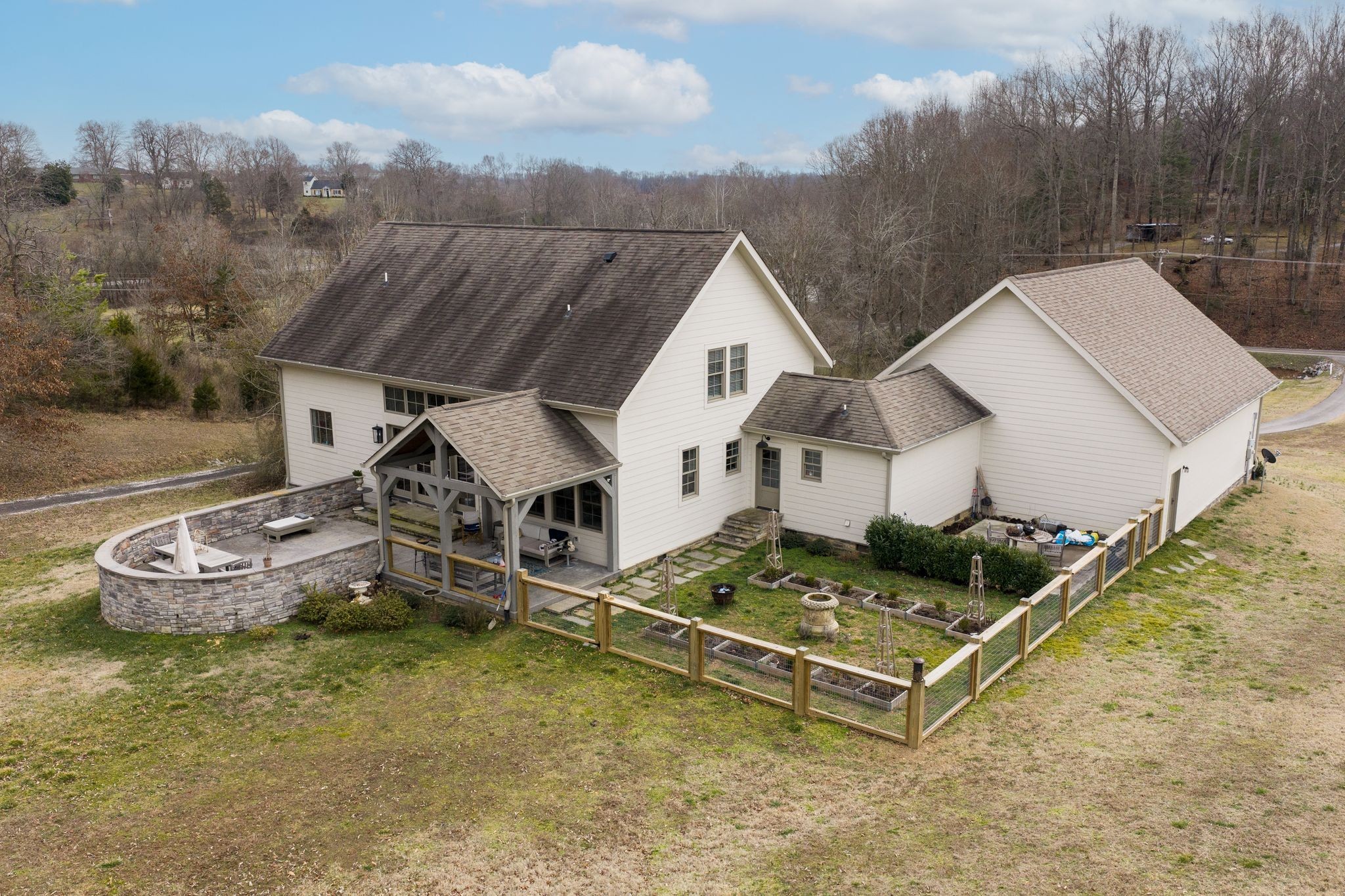 712 State Highway 48 Dickson, TN 37055 - Photo 73 of 73 a view of a house with backyard