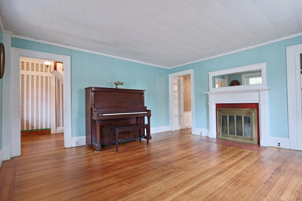 106 Powder Mill Road Maynard, MA 01754 - Photo 4 of 36 Gallery Image 4
