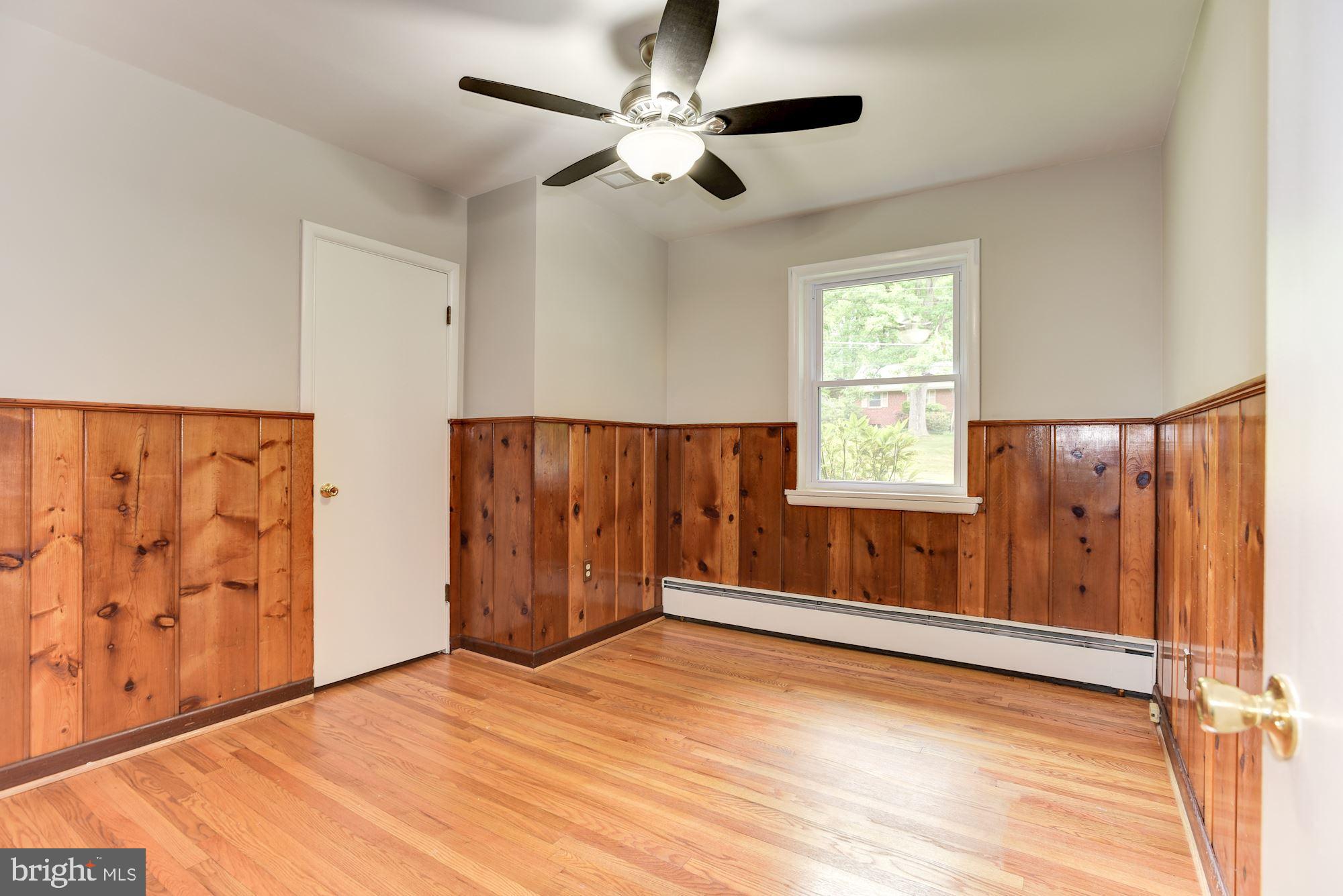 2204 Arcola Avenue Silver Spring, MD 20902 - Photo 17 of 38 Bedroom
