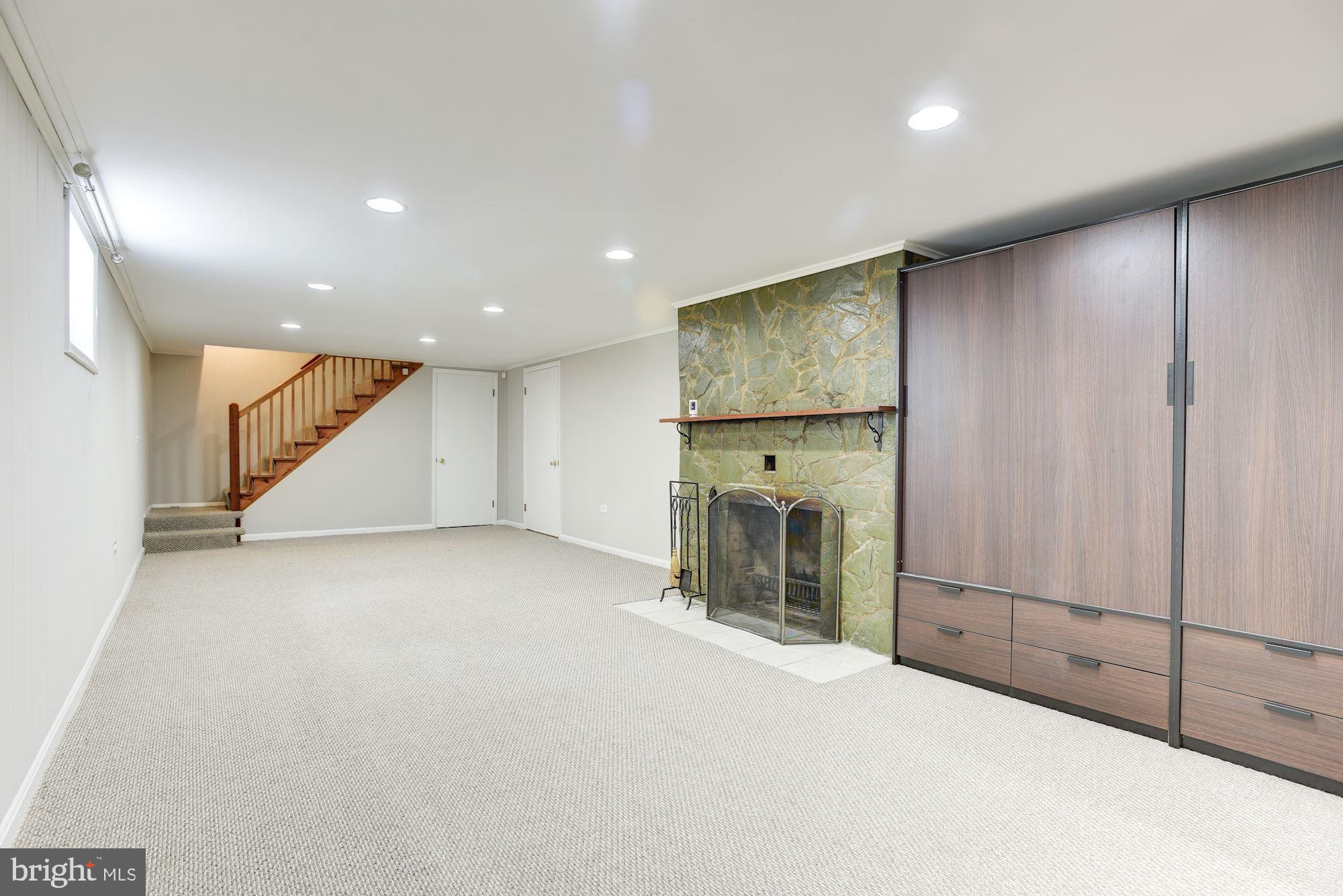 2204 Arcola Avenue Silver Spring, MD 20902 - Photo 26 of 38 Family Room