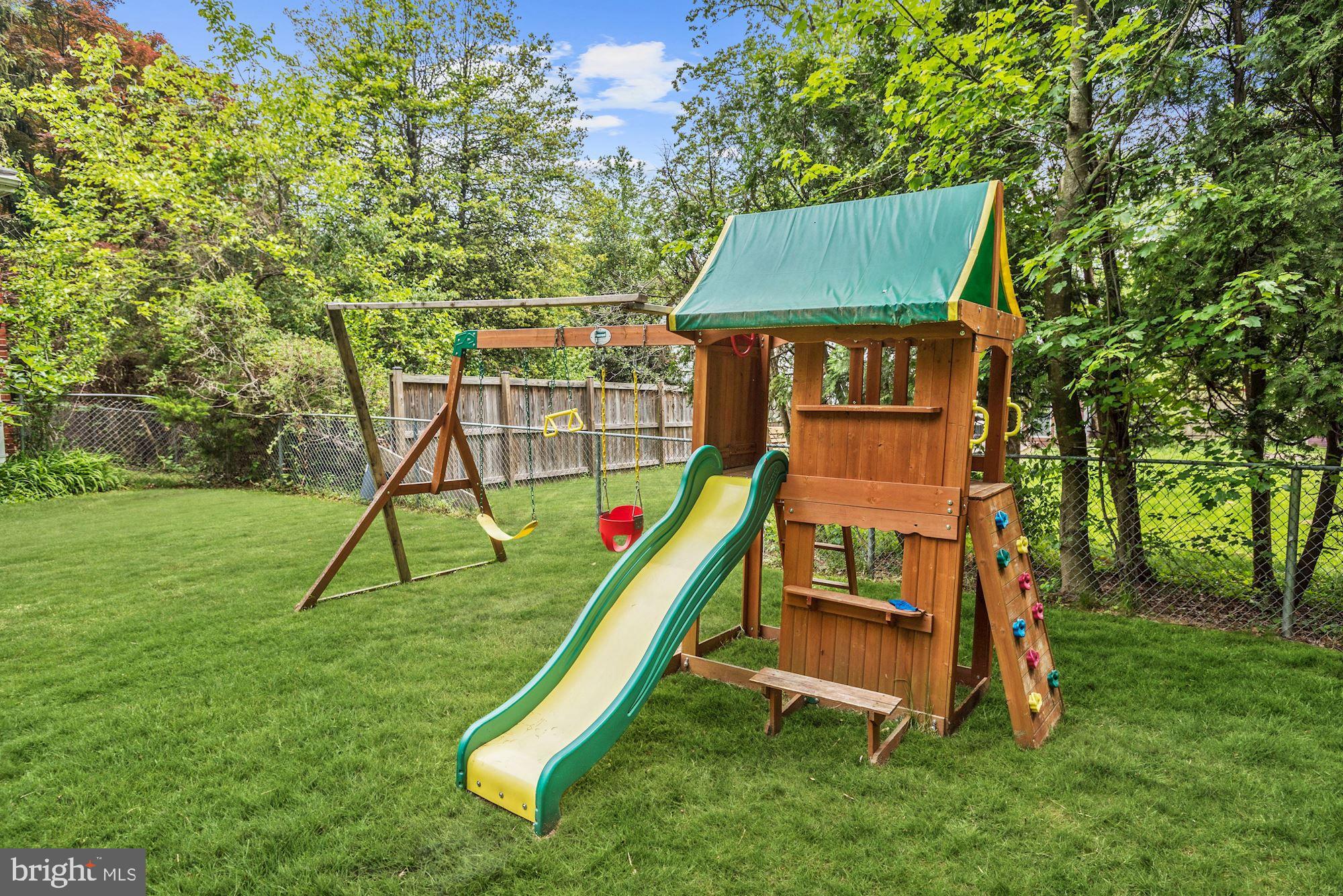 2204 Arcola Avenue Silver Spring, MD 20902 - Photo 34 of 38 Play Area