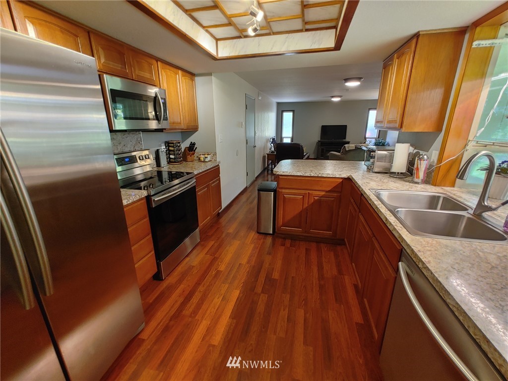 711 Robin Hood Loop Forks, WA 98331 - Photo 10 of 40 Gallery Image 10
