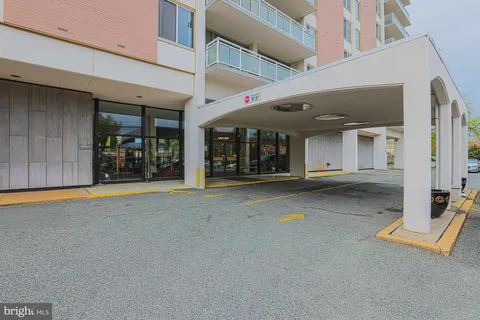 $74,900 | 6210 Park Heights Avenue, Unit 905, Baltimore, MD 21215