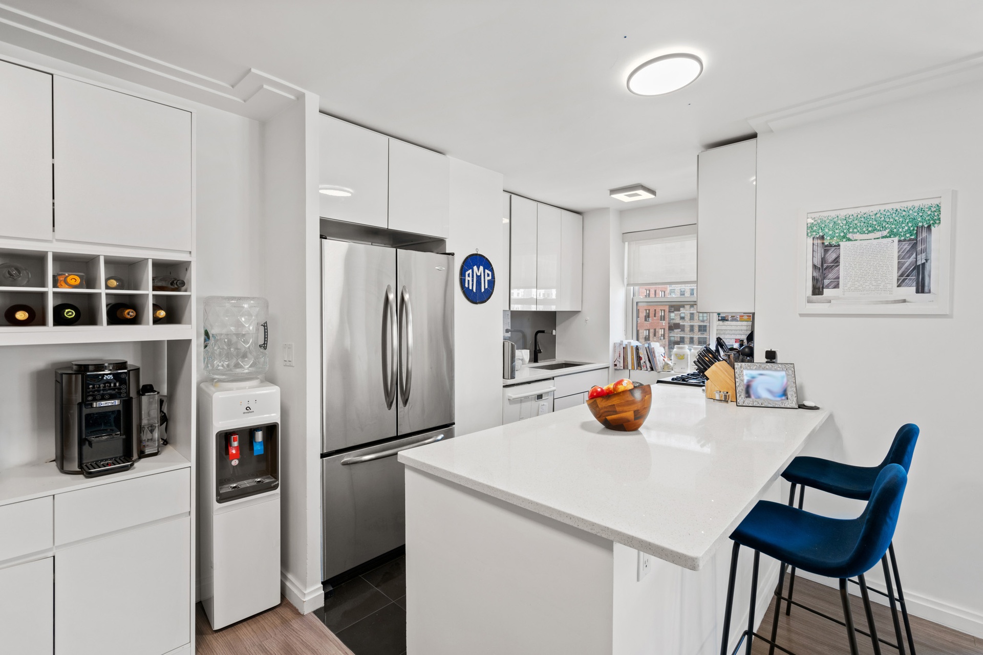 Undisclosed Address Manhattan, NY 10075 - Photo 2 of 12