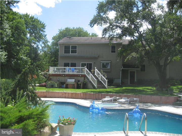 124 Taylors Mills Road Manalapan, NJ 07726 - Photo 22 of 23