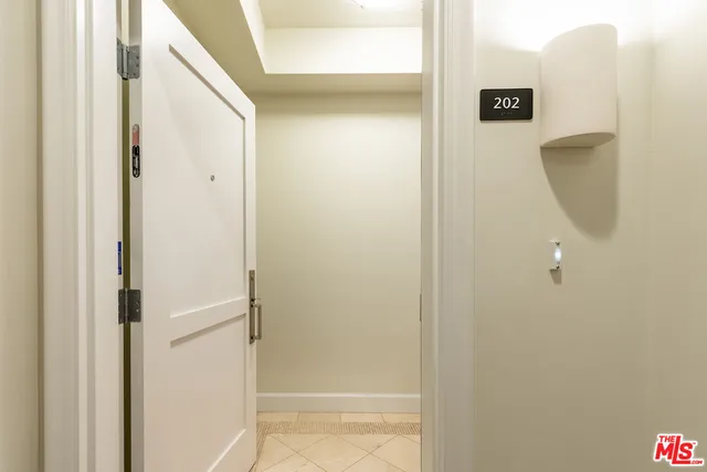 $7,495 | 1751 Appian Way, Unit 202, Santa Monica, CA 90401