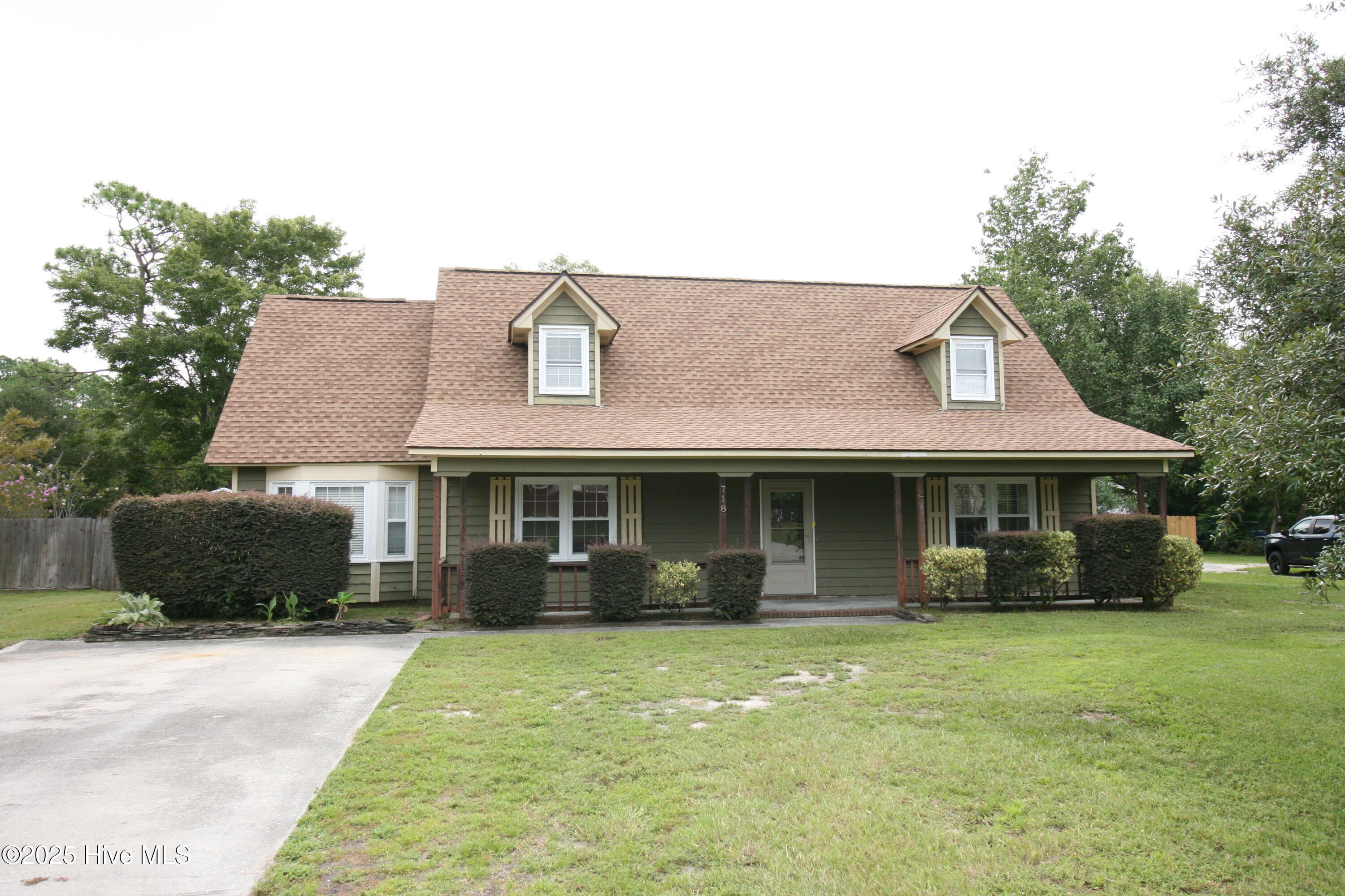 718 Arnold Road Wilmington, NC 28412 - Photo 1 of 2 IMG_6730
