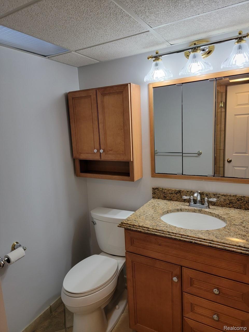 624 Renshaw Street Rochester, MI 48307 - Photo 20 of 29 30.jpg