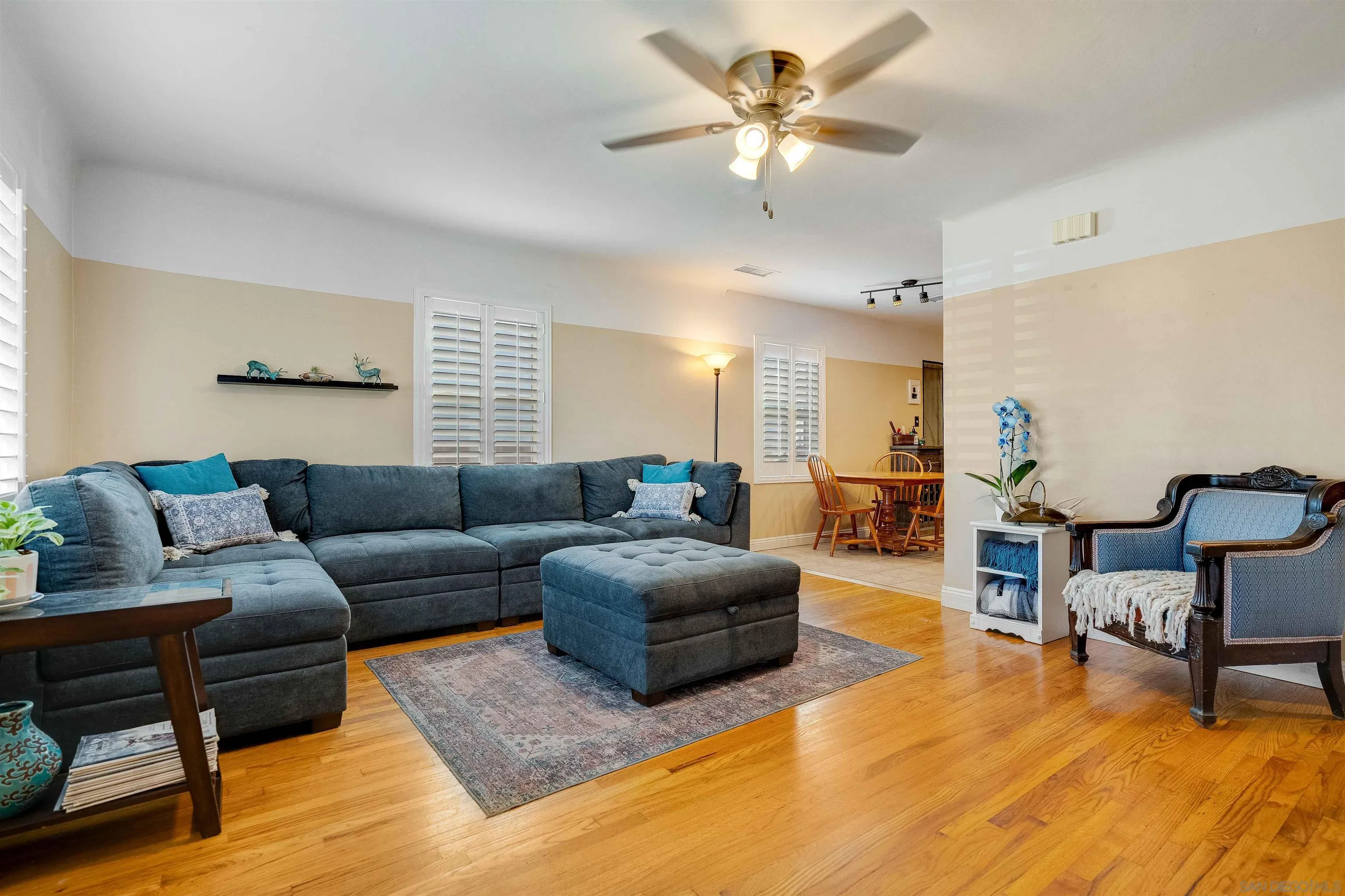 4516 Olive Avenue La Mesa, CA 91942 - Photo 6 of 48 a living room with furniture