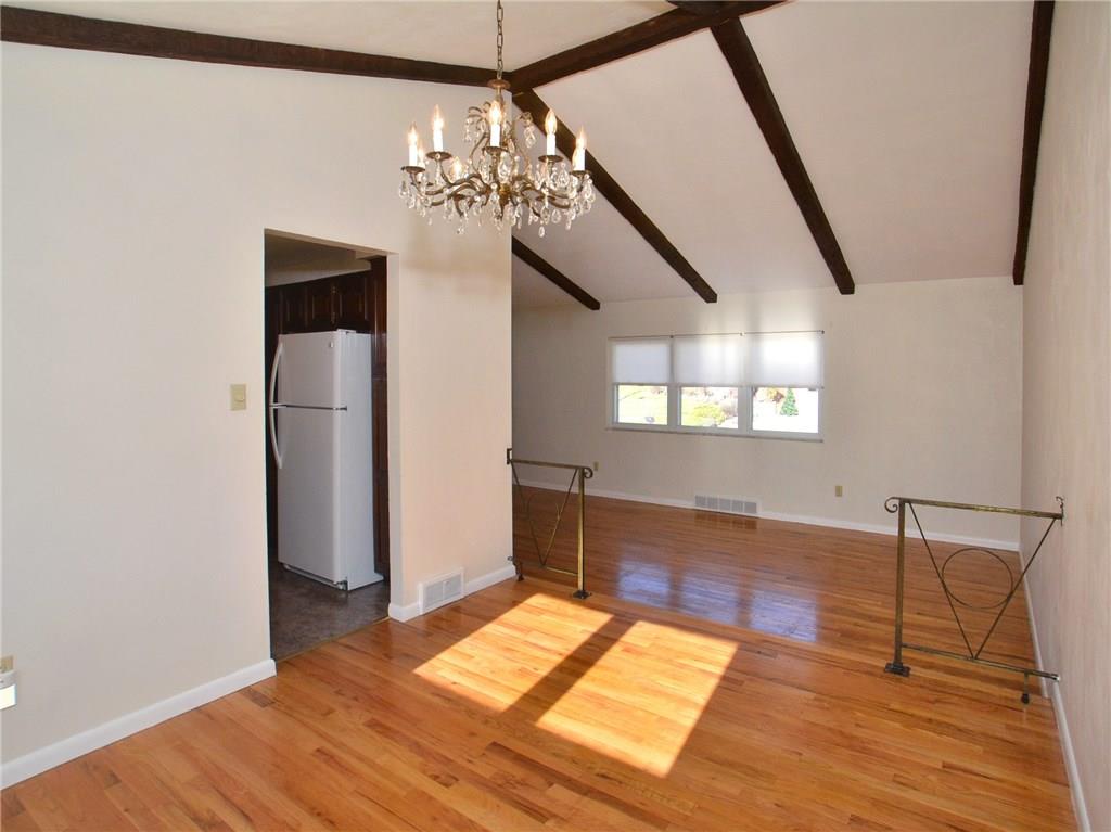 120 Ridgecrest Drive Pittsburgh, PA 15235 - Photo 8 of 22 Gallery Image 8