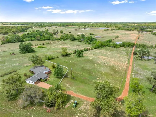 $998,000 | 1421 VZ County Road, Eustace, TX 75124