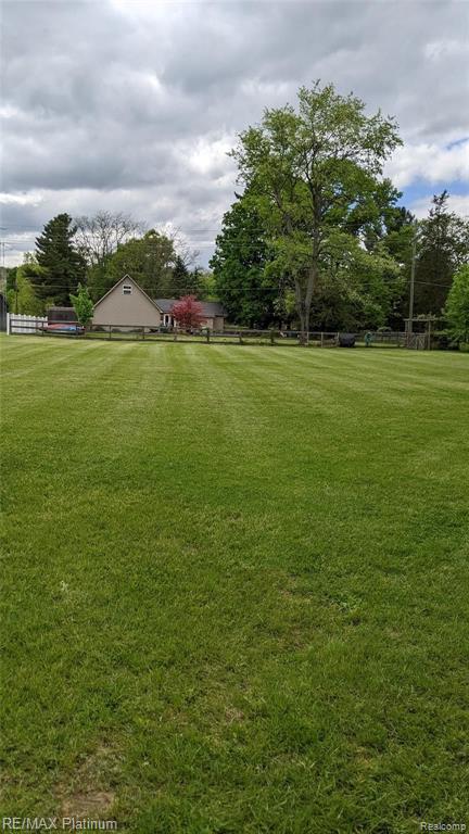 585 County Farm Road Howell, MI 48843 - Photo 30 of 31