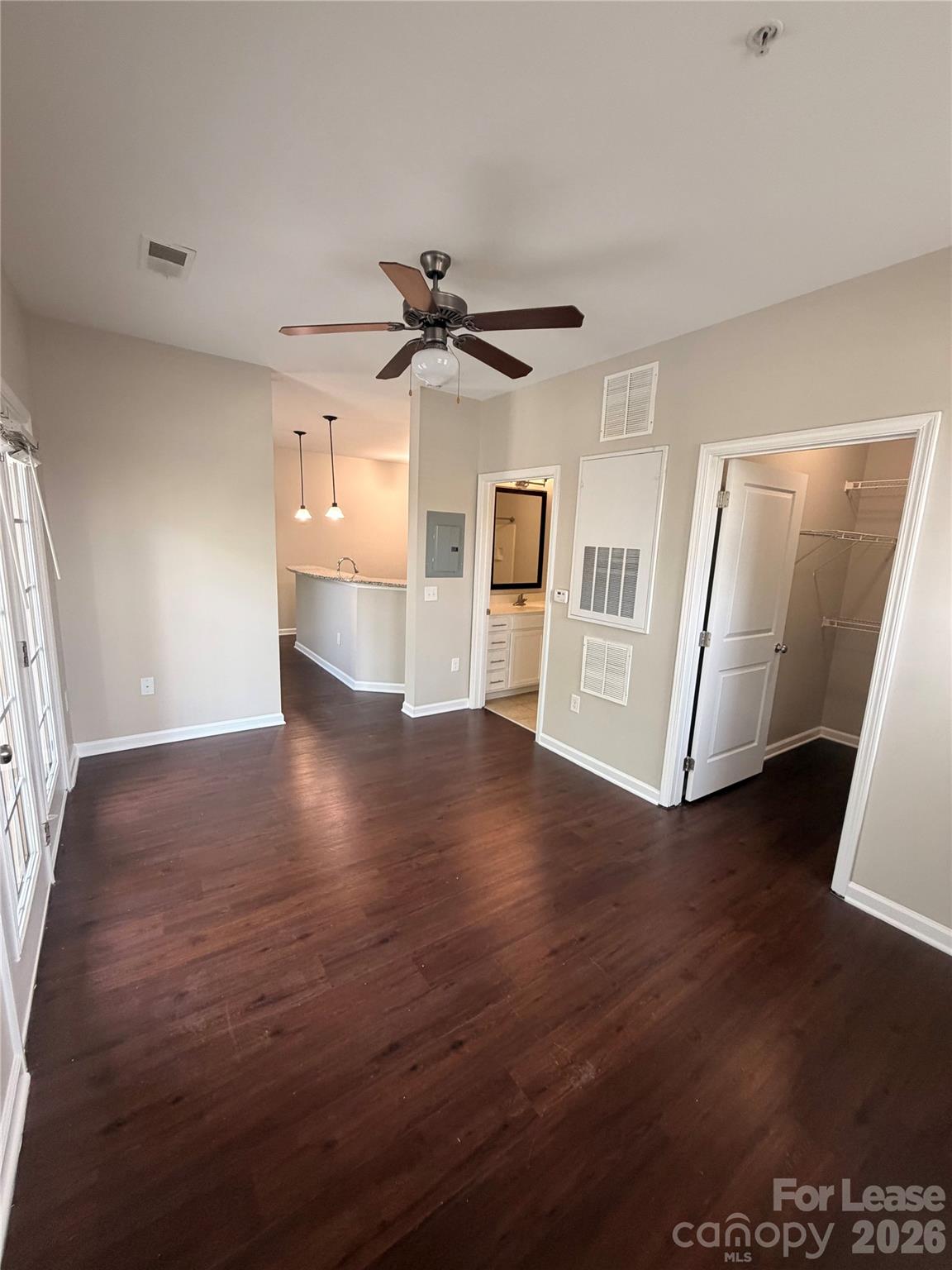 4310 Park Road, Unit 212 Charlotte, NC 28209 - Photo 5 of 8