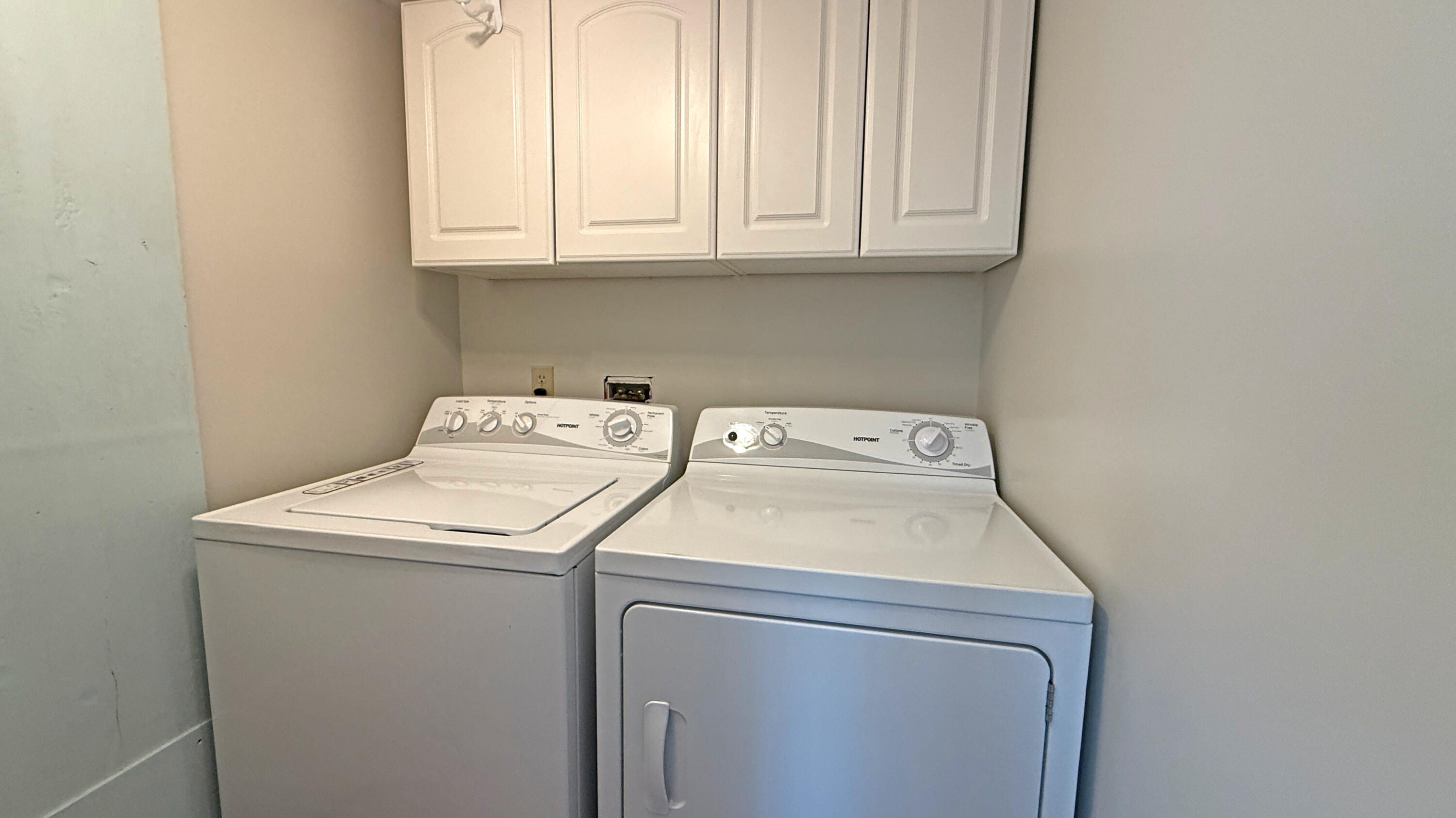 9 County Road Lubec, ME 04652 - Photo 17 of 37 Laundry