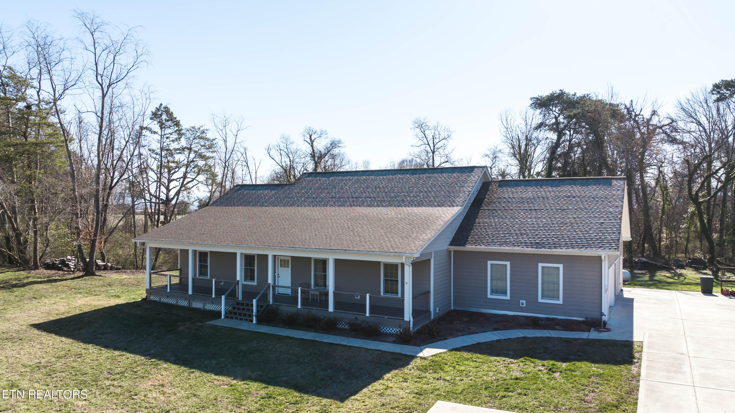 3104 Wildwood Road Maryville, TN 37804 - Photo 1 of 33 Main