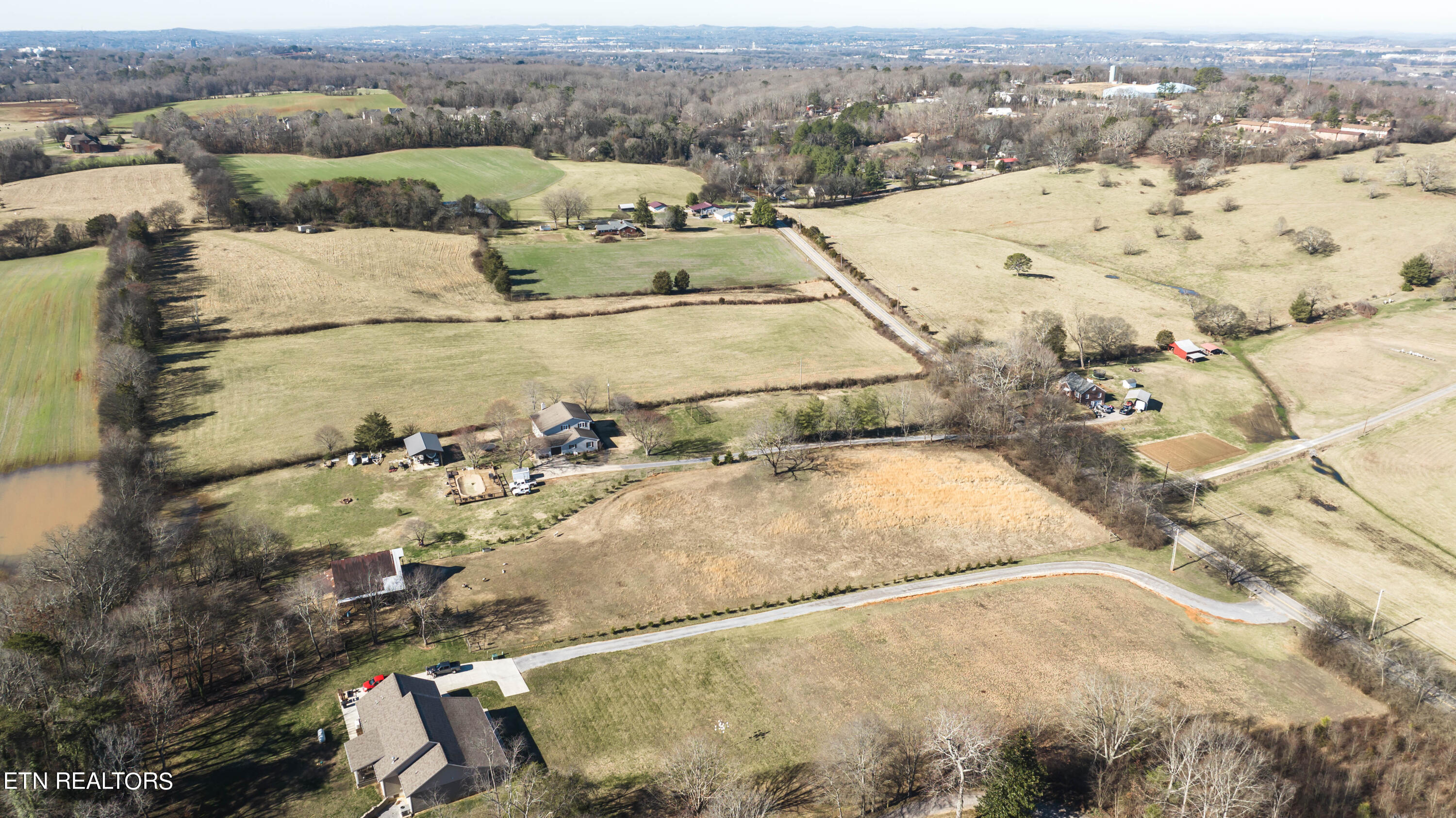3104 Wildwood Road Maryville, TN 37804 - Photo 32 of 33 Drone photo