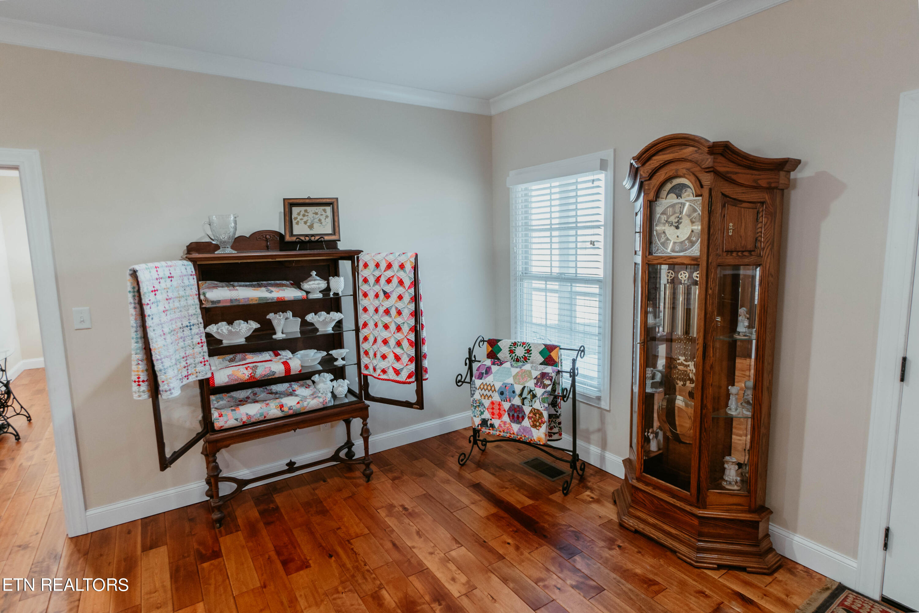 3104 Wildwood Road Maryville, TN 37804 - Photo 4 of 33 Living area