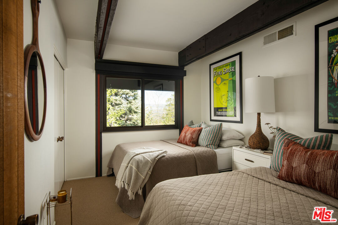 287 Grizzly Road Lake Arrowhead, CA 92352 - Photo 19 of 29