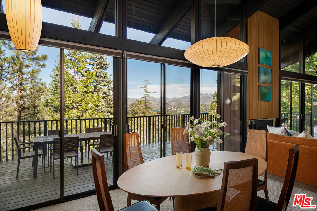 287 Grizzly Road Lake Arrowhead, CA 92352 - Photo 9 of 29