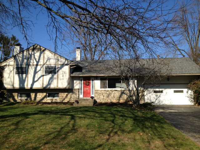1440 Ardwick Road Columbus, OH 43220 - Photo 1 of 19