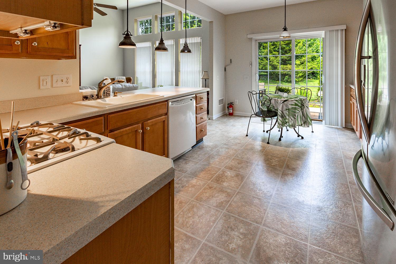63 Shipps Way Delanco, NJ 08075 - Photo 8 of 18 Gallery Image 8
