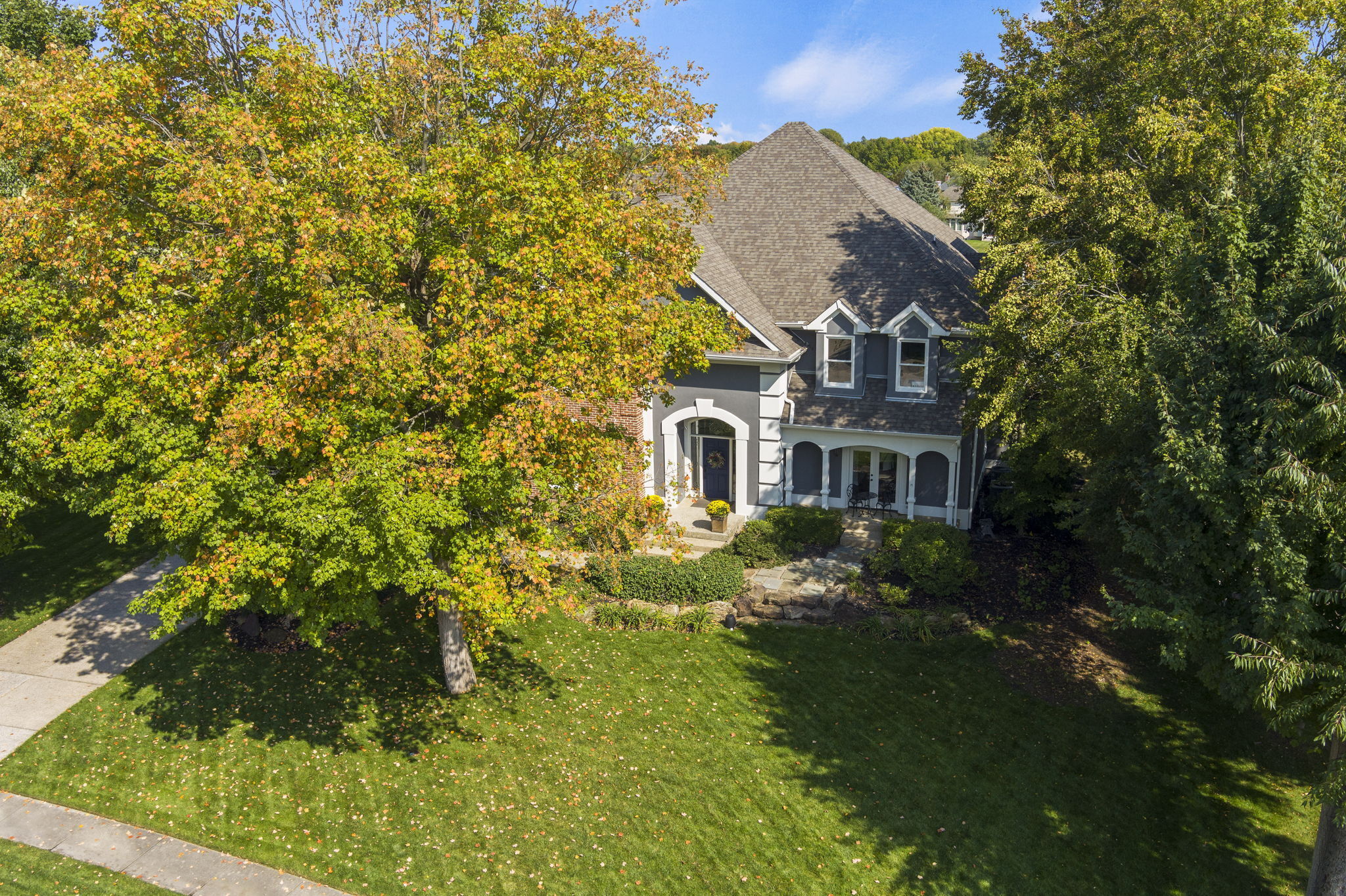 12217 Windpointe Pass Carmel, IN 46033 - Photo 9 of 100